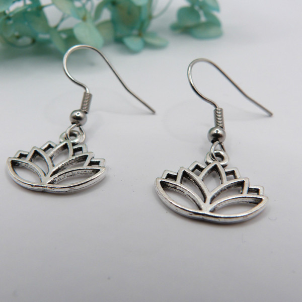 Boucles d'oreilles fleur de lotus