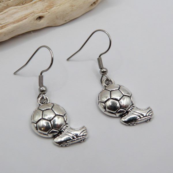 Boucles d'oreilles football